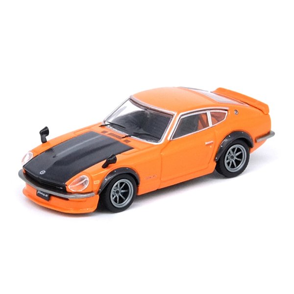 画像2: INNO Models 1/64 Nissan Fairlady Z (S30) Orange/Carbon Bonnet