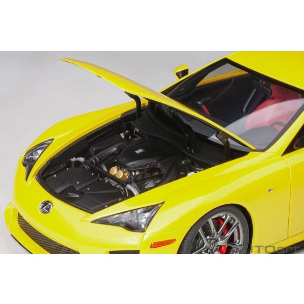 画像11: AUTOart 1/18 Lexus LFA (Pearl Yellow)