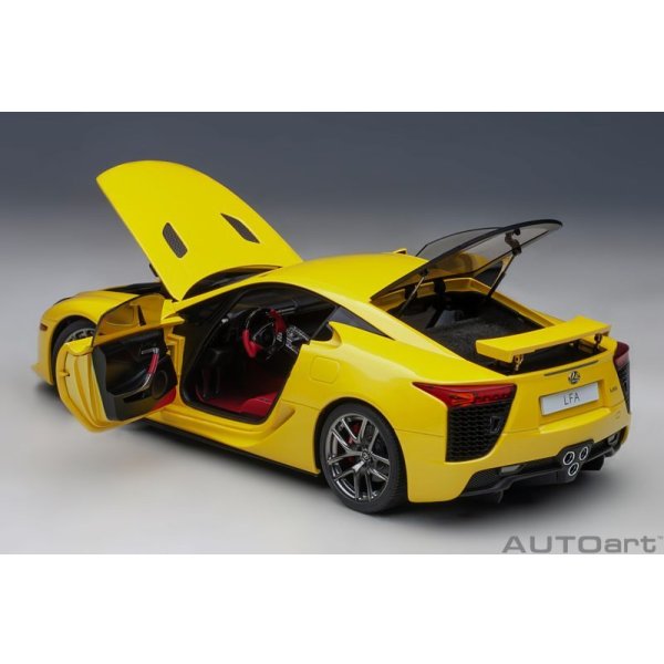 画像17: AUTOart 1/18 Lexus LFA (Pearl Yellow)