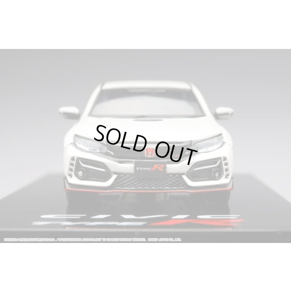 画像9: Hobby JAPAN 1/64 Honda Civic Type R (FK8) 2020 with Engine Display Model [Championship White]