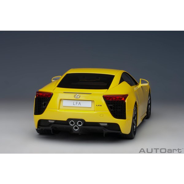 画像21: AUTOart 1/18 Lexus LFA (Pearl Yellow)
