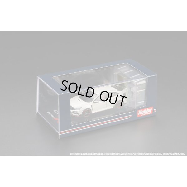画像4: Hobby JAPAN 1/64 Honda Civic Type R (FK8) 2020 with Engine Display Model [Championship White]