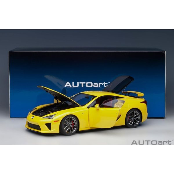 画像22: AUTOart 1/18 Lexus LFA (Pearl Yellow)