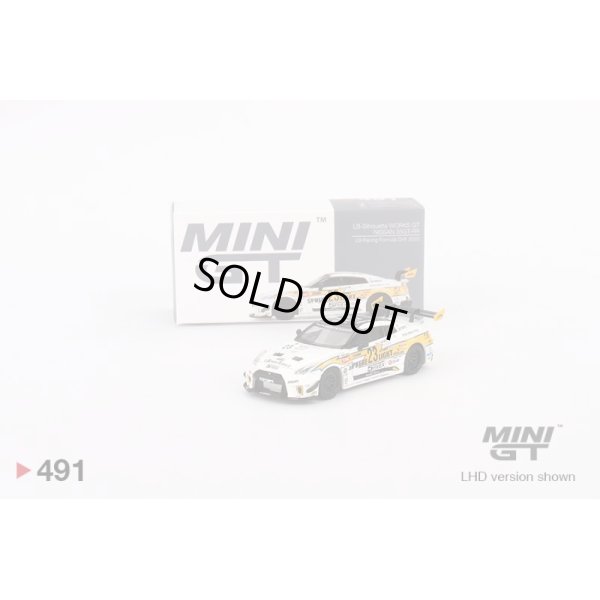 画像1: MINI GT 1/64 LB-Silhouette WORKS GT Nissan 35GT-RR Version 2 Formula Drift 2022 LB Racing (RHD)