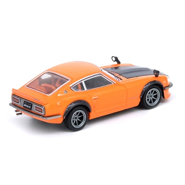 画像3: INNO Models 1/64 Nissan Fairlady Z (S30) Orange/Carbon Bonnet