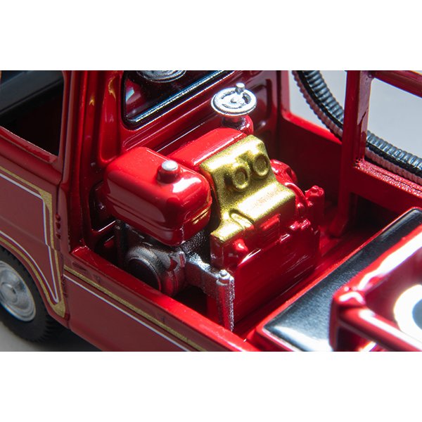 画像9: TOMYTEC 1/64 Limited Vintage Subaru Sambar Pump fire truck with Figure