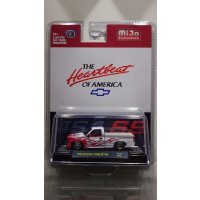 M2 Machines 1/64 1990 Chevrolet C1500 SS454 White/Red Flame
