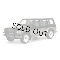 OttO mobile 1/18 Nissan Patrol GR 1992 (Black/Gray)