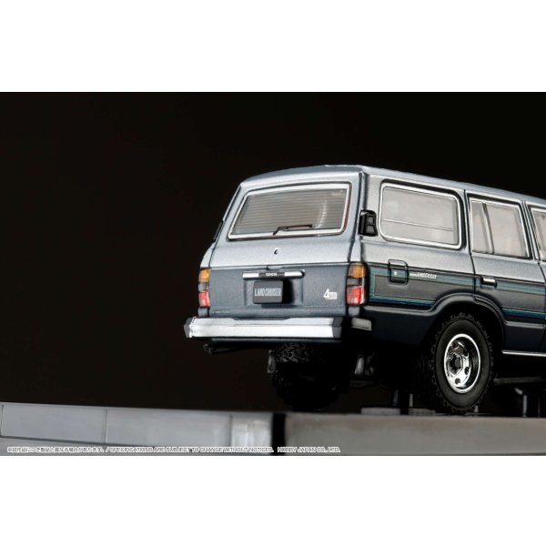 画像6: Hobby JAPAN 1/64 TOYOTA LAND CRUISER 60 GX 1984 w/side decal Wild Stage Toning