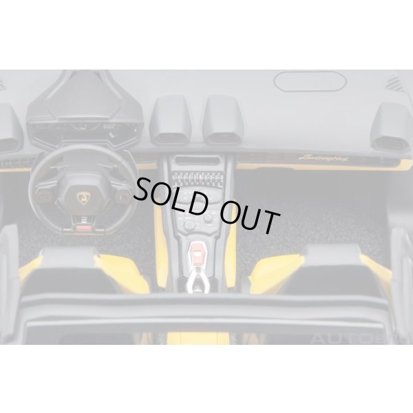画像14: AUTOart 1/18 Liberty Walk LB-Silhouette Works Lamborghini Huracan GT (Metallic Yellow)