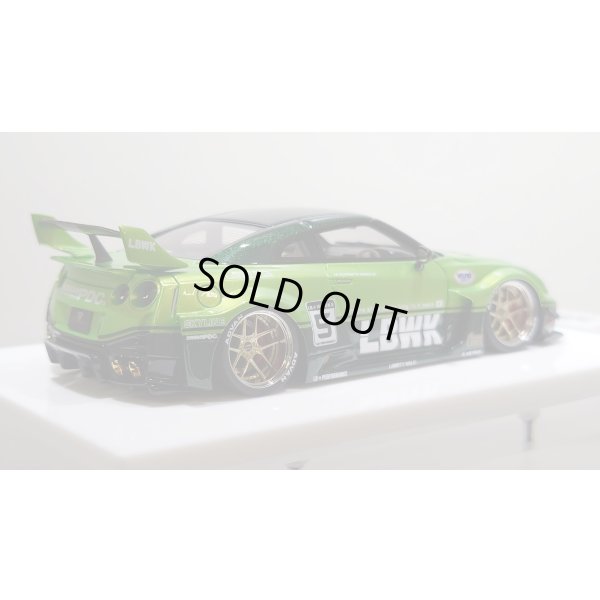 画像7: EIDOLON 1/43 LB-Silhouette WORKS GT 35GT-RR Giallo Verde Pearl / Dark Green Two-Tone color Limited 35 pcs.