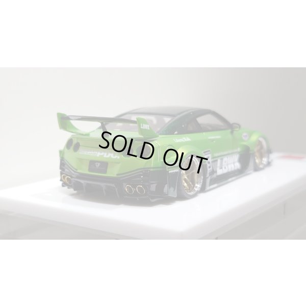 画像9: EIDOLON 1/43 LB-Silhouette WORKS GT 35GT-RR Giallo Verde Pearl / Dark Green Two-Tone color Limited 35 pcs.