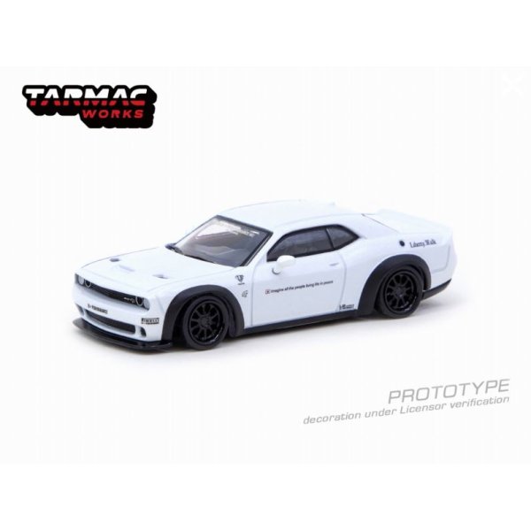画像2: Tarmac Works 1/64 LB-WORKS Dodge Challenger SRT Hellcat White