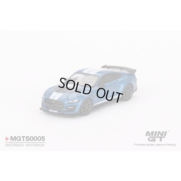 画像3: MINI GT 1/64 Shelby Transporter Set Western Star 49X Racing Transporter (LHD)/Shelby GT500 SE Widebody Ford Performance Blue (LHD)