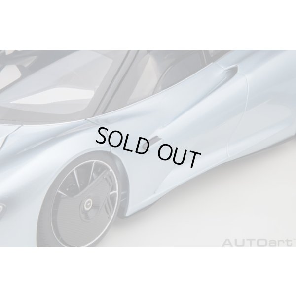画像13: AUTOart 1/18 McLaren Speedtail (Frozen Blue)