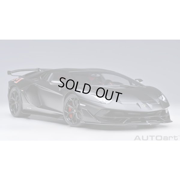 画像17: AUTOart 1/18 Lamborghini Aventador SVJ (Nero Nemesis)