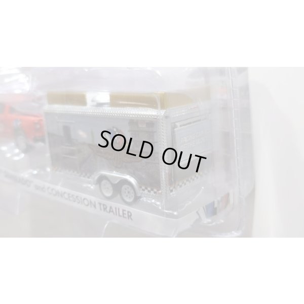 画像6: GREEN LiGHT 1/64 Hitch & Tow - 2023 Chevrolet Silverado and Indianapolis Motor Speedway Trailer