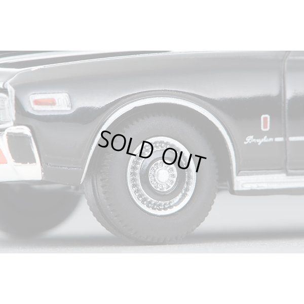 画像7: TOMYTEC 1/64 Limited Vintage NEO Nissan Gloria 4-Door HT F Type 2800 Brougham (Black) '78