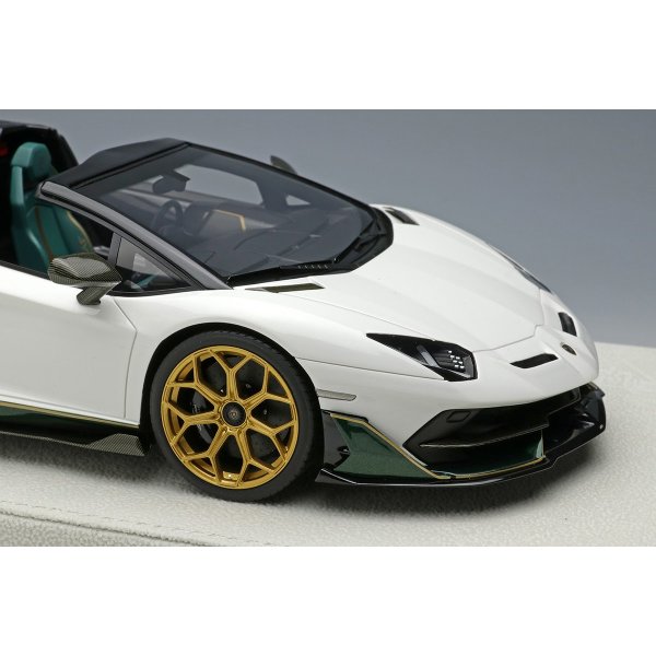 画像8: EIDOLON 1/18 Lamborghini Aventador SVJ Roadster 2020 Ad Personam 2 tone paint Pearl White / Verde Hydra Limited 100 pcs.