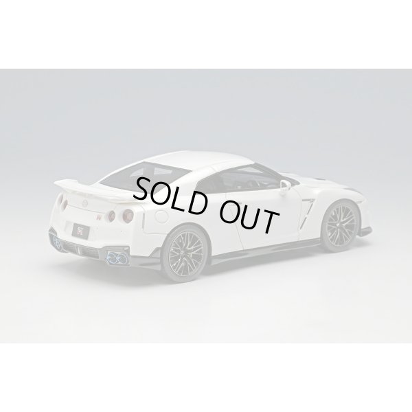 画像4: EIDOLON 1/43 NISSAN GT-R Premium Edition 2024 Brilliant White Pearl