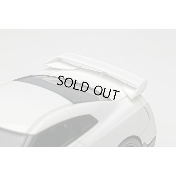 画像7: EIDOLON 1/43 NISSAN GT-R Premium Edition 2024 Brilliant White Pearl