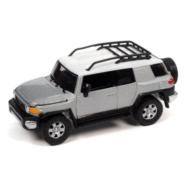 画像5: JOHNNY LIGHTNING 1/64 2007 Toyota FJ Cruiser Titanium Silver