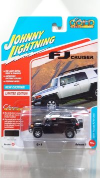 JOHNNY LIGHTNING 1/64 2007 Toyota FJ Cruiser Black