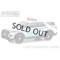 GREEN LiGHT EXCLUSIVE 1/64 Hot Pursuit - 2020 Ford Police Interceptor Utility - NYPD with NYPD Squad Number Decal Sheet