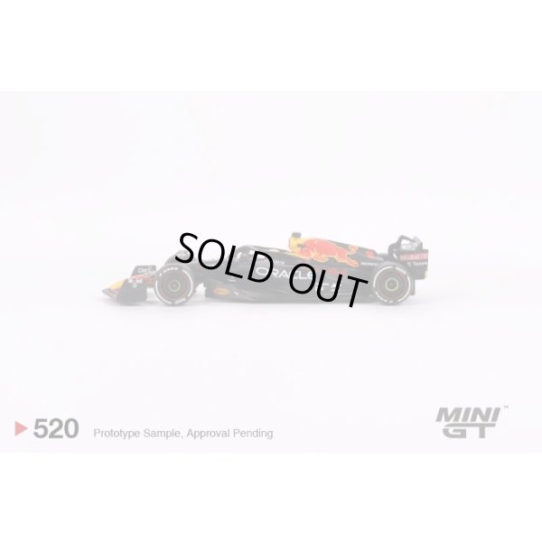 画像4: MINI GT 1/64 Oracle Red Bull Racing RB18 #1 Max Verstappen 2022 Abu Dhabi Grand Prix Winner Max Verstappen