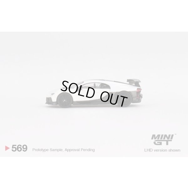 画像3: MINI GT 1/64 Bugatti Chiron Pursport White (LHD)
