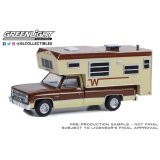 GREEN LiGHT EXCLUSIVE 1/64 1982 Chevrolet C20 Silverado Camper Special Winnebago Slide-In Camper