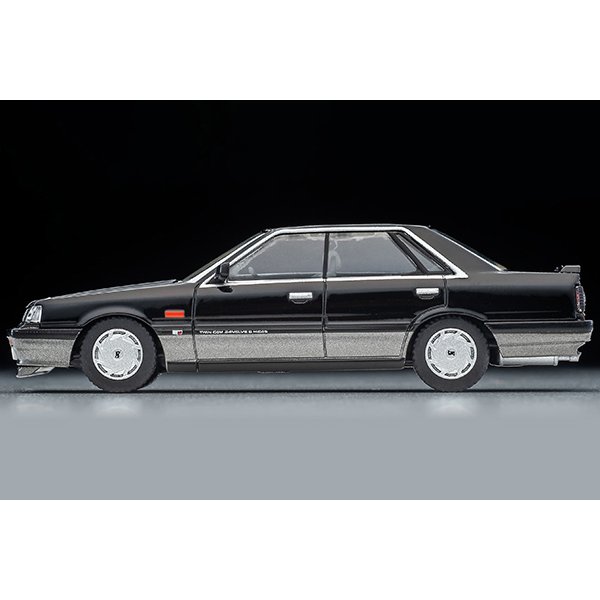 画像3: TOMYTEC 1/64 Limited Vintage NEO Nissan Skyline 4-door HT GTS Twin Cam 24V (Black/Silver)
