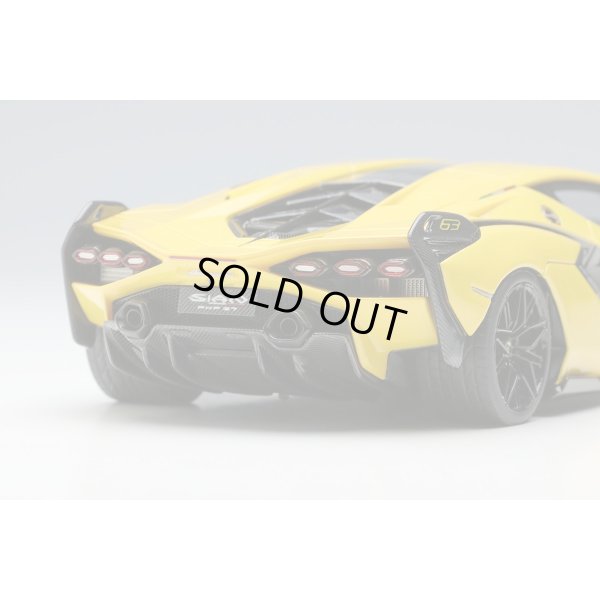 画像8: EIDOLON COLLECTION 1/43 Lamborghini Sian FKP 37 2019 Giallo Inti Limited 60 pcs.