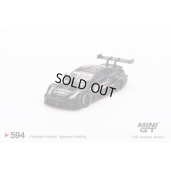 画像1: MINI GT 1/64 Nissan GT-R Nismo GT500 SUPER GT Series 2021 #230 Prototype (LHD) 日本限定