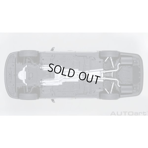 画像8: AUTOart 1/18 Toyota Century Convertible (Eternal Black) 神威 ＜かむい＞