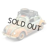 JOHNNY LIGHTNING 1/64 1970 Volkswagen Beetle Gulf Blue/Orange (Weathering Paint) with Roof Rack