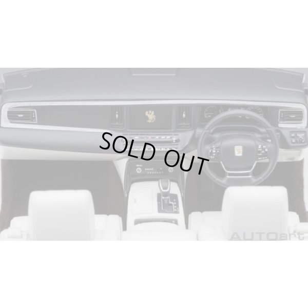 画像11: AUTOart 1/18 Toyota Century Convertible (Eternal Black) 神威 ＜かむい＞