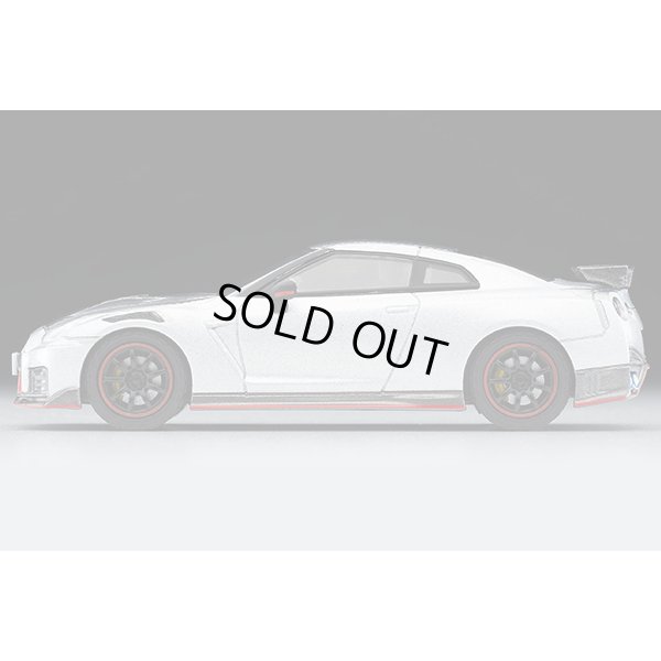 画像3: TOMYTEC 1/64 Limited Vintage NEO NISSAN GT-R NISMO Special edition 2022model (Silver)