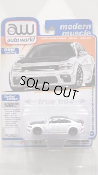 auto world 1/64 2021 Dodge Charger White Knuckle/Black