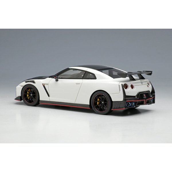 画像3: EIDOLON COLLECTION 1/43 NISSAN GT-R NISMO Special edition 2024 Brilliant White Pearl