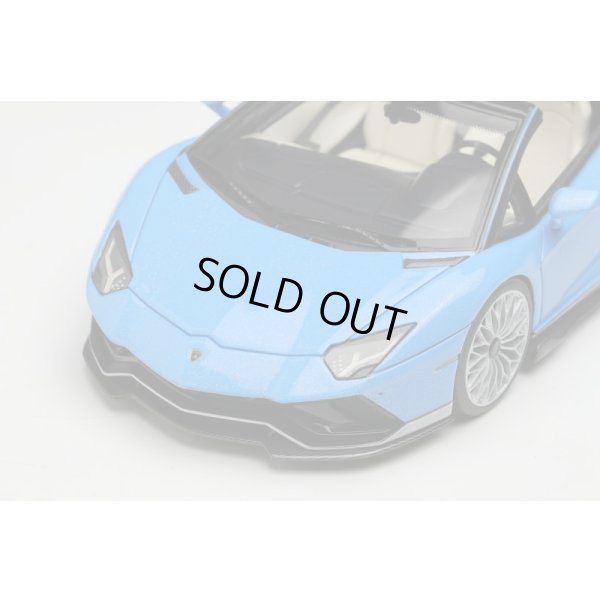 画像6: EIDOLON COLLECTION 1/43 Lamborghini Aventador LP780-4 Ultimae Roadster -Tribute Miura Roadster- 2022 Limited 180 pcs.