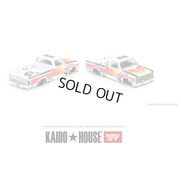 画像1: MINI GT 1/64 Chevrolet Silverado KAIDO WORKS V1 (LHD)