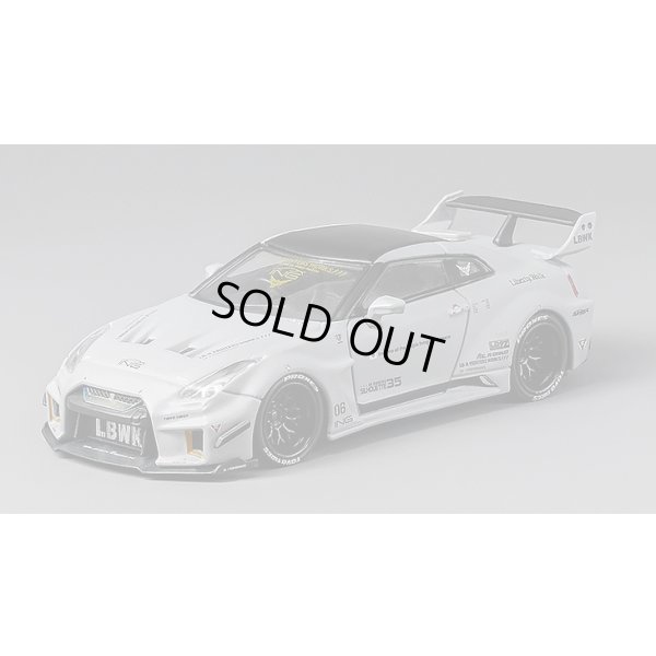 画像1: CM MODEL 1/64 Nissan 35GTRR LBWK Super Silhouette Matte Gray
