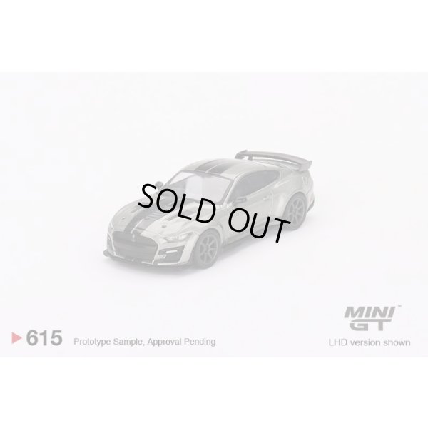 画像1: MINI GT 1/64 Shelby GT500 SE Widebody Pepper Gray Metallic (LHD)