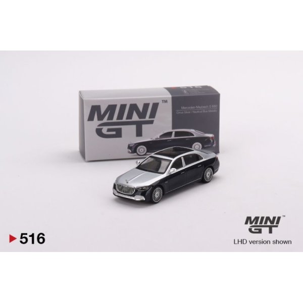 画像1: MINI GT 1/64 Mercedes-Maybach S680 Cirrus Silver/Nautical Blue Metallic (LHD)
