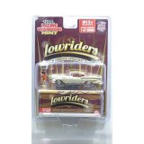 JOHNNY LIGHTNING 1/64 1958 Chevy Impala Lowrider Beige with Lowrider Enthusiast Figure