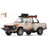 BM Creations 1/64 Toyota Hilux N60, N70 1980 Rust specification Matte whitewith accessories RHD  (錆仕様 マットホワイト) 