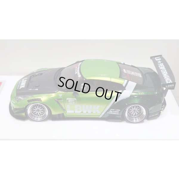 画像4: EIDOLON 1/43 LB WORKS GT-R Type 2 Racing spec Giallo Verde Pearl and Dark Green Tow-tone color Limited 35 pcs.