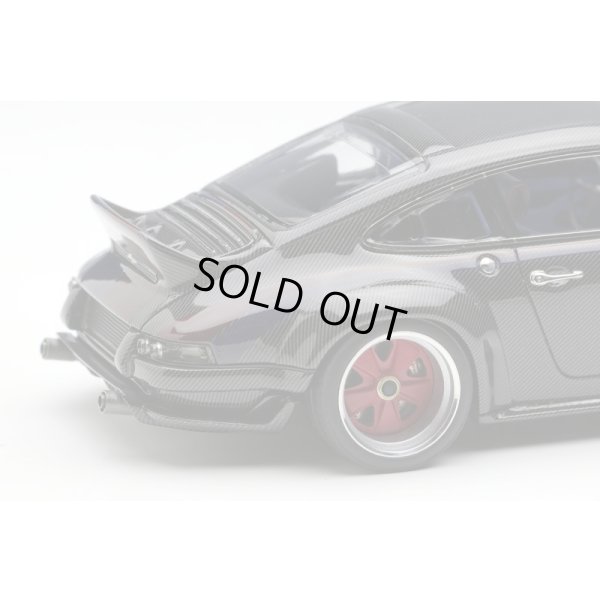 画像9: EIDOLON COLLECTION 1/43 Singer 911 DLS 2022 Visible Carbon Stripe Limited 150 pcs.