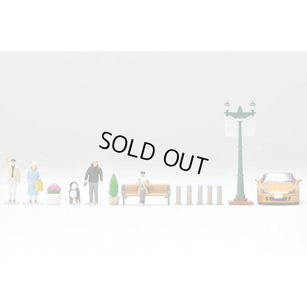 画像2: TOMYTEC 1/64 Diorama Collection 64 #Car Snap 22a 都会の街角2